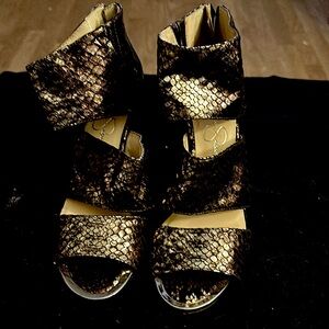 Jessica Simpson Wide Strap Sandal Pumps